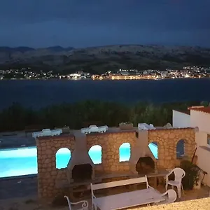 Mia Pag Apartament